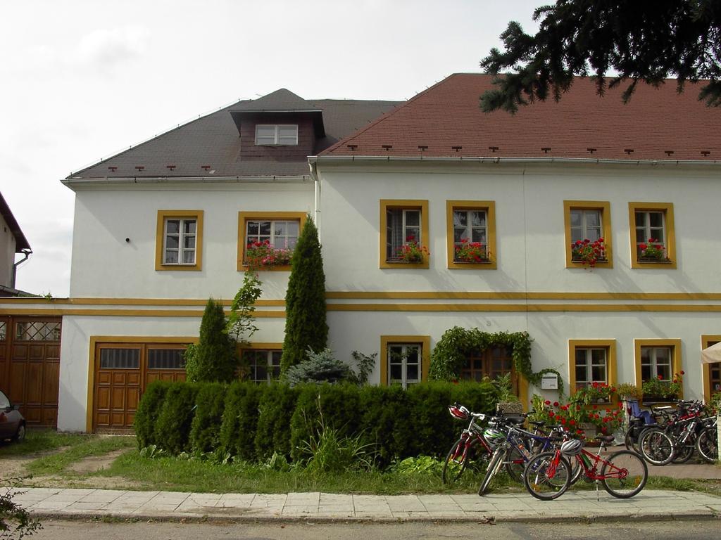 Pension A Restaurace Rudolec Hotel Český Rudolec Eksteriør billede