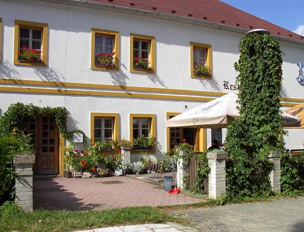 Pension A Restaurace Rudolec Hotel Český Rudolec Eksteriør billede